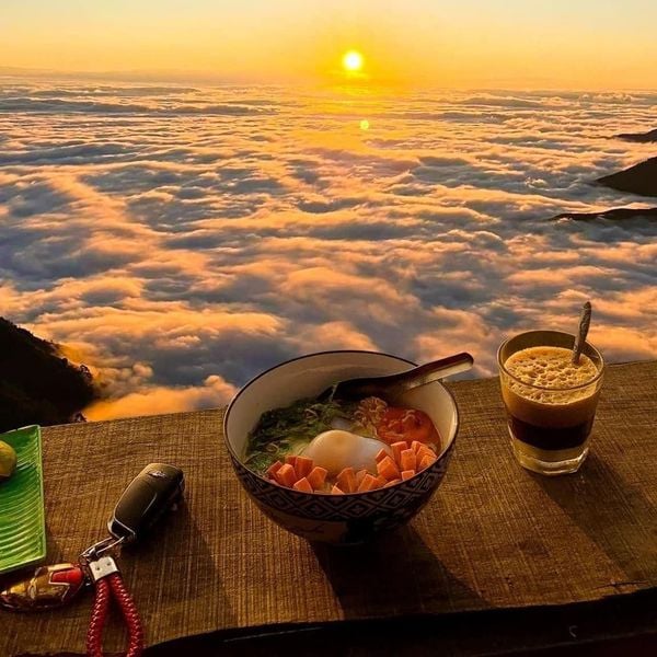 Outfit đi Tà Xùa - Chênh lệch nhiệt độ sáng, trưa, tối