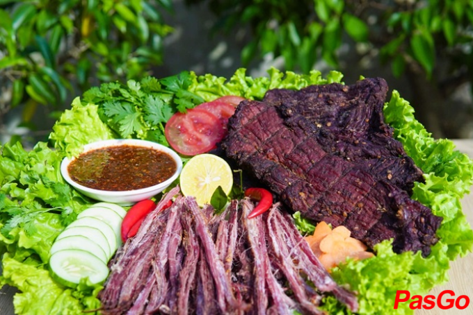 Món ăn dân tộc Bắc Hà – Mường Khương tại nhà hàng Sang Mèo ở Sapa