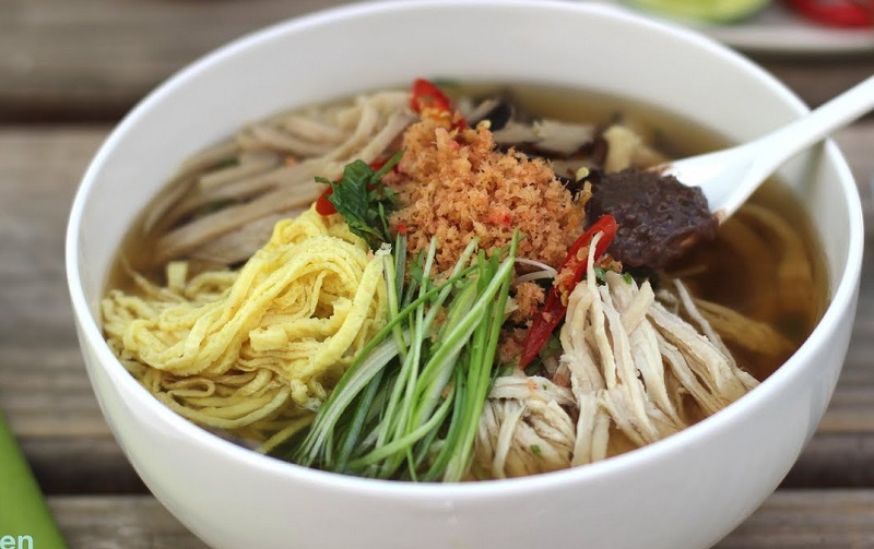 Món ăn đặc sản Việt Nam. Bún thang