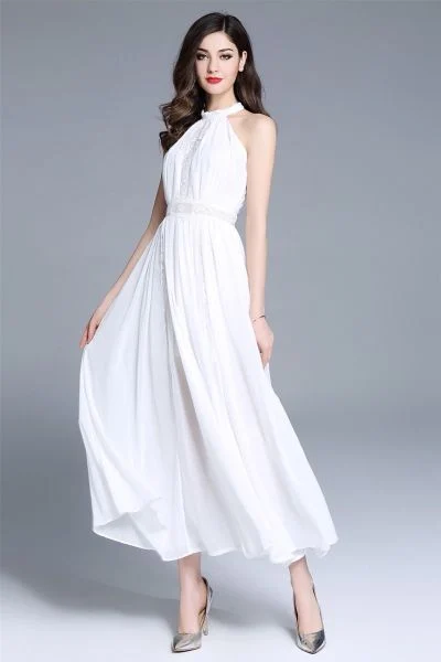 Đầm cổ yếm dự tiệc dáng dài