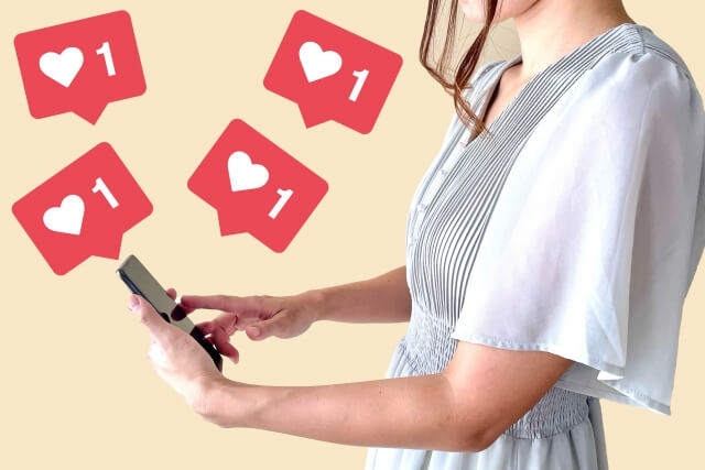 Thiết kế vừa vặn phần vai giúp tôn dáng