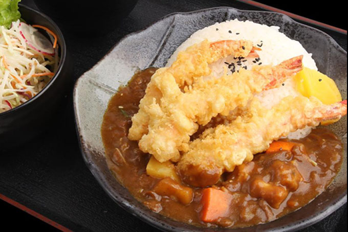 Kakigori - Món đá bào xốp mịn như tuyết với hương vị trái cây tươi mát giải nhiệt mùa hè