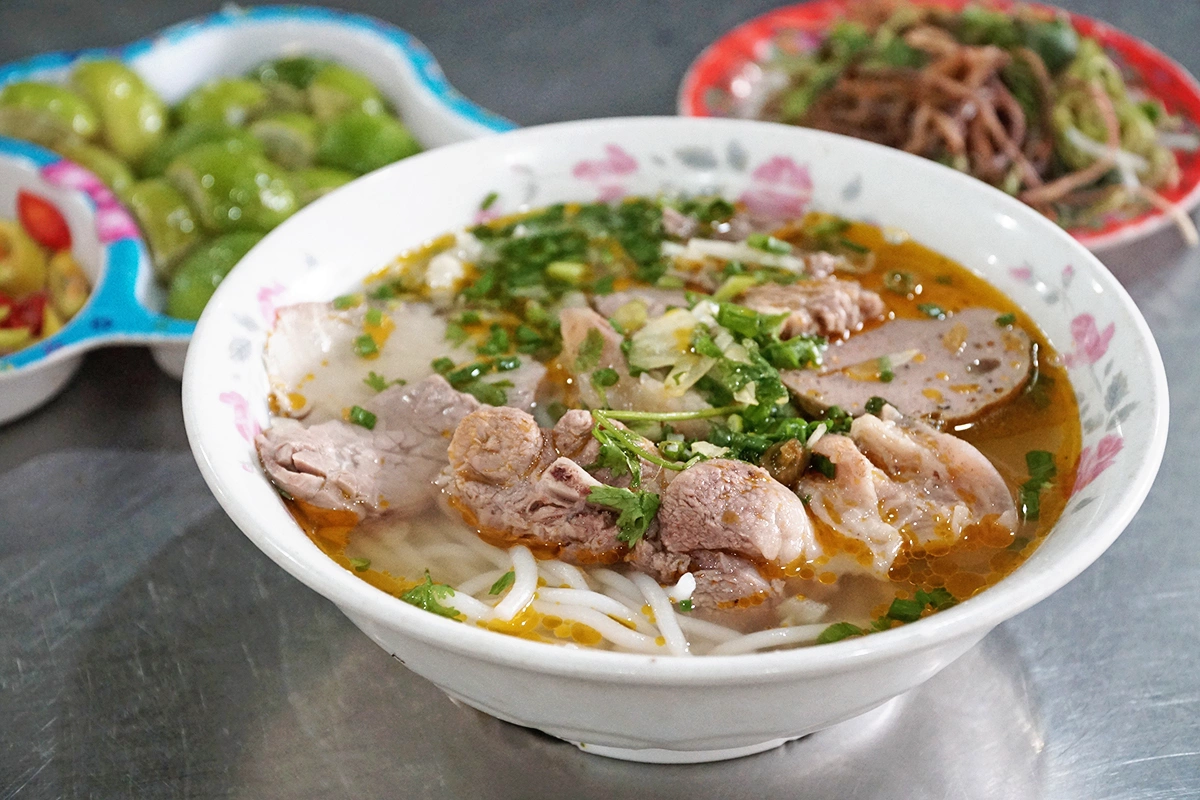 Nguyên liệu để nấu bún bò đơn giản
