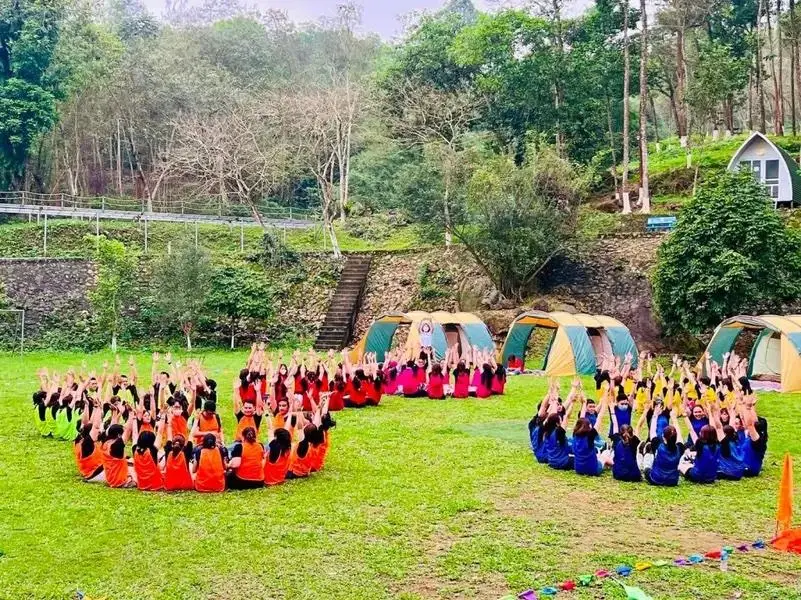 Sơn Tinh Camp là địa điểm vui chơi gần Hà Nội lý tưởng cho hoạt động team-building
