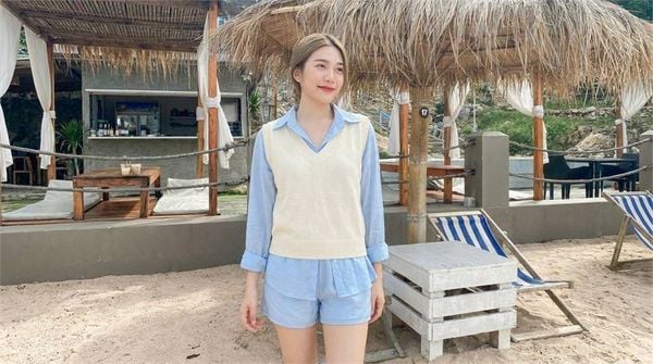 Áo sơ mi nữ phối gile hiện đại