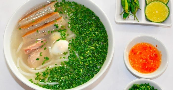 bánh canh hẹ