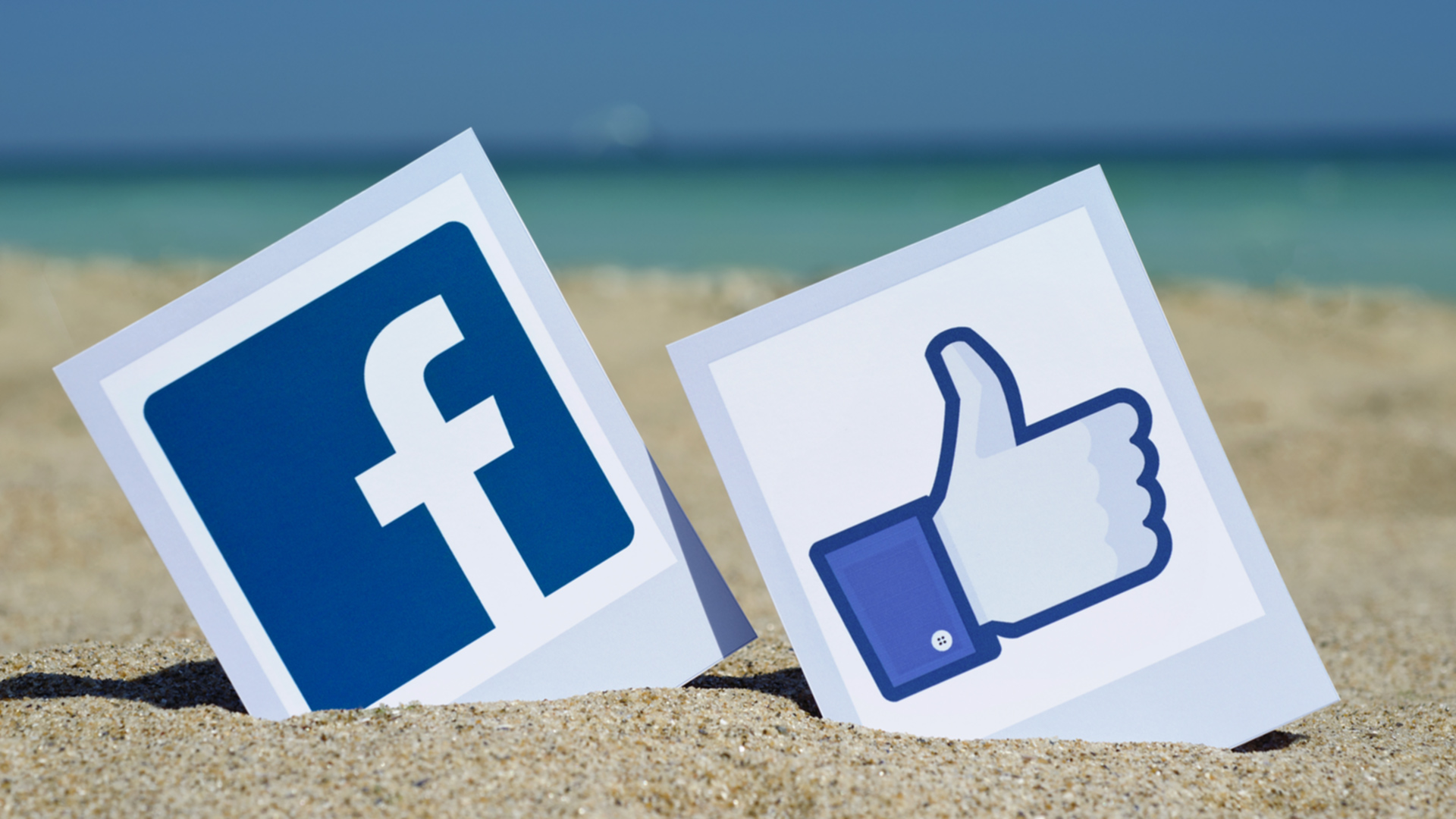 Ví dụ creative quảng cáo Facebook với hình ảnh tiệm cưới thực tế
