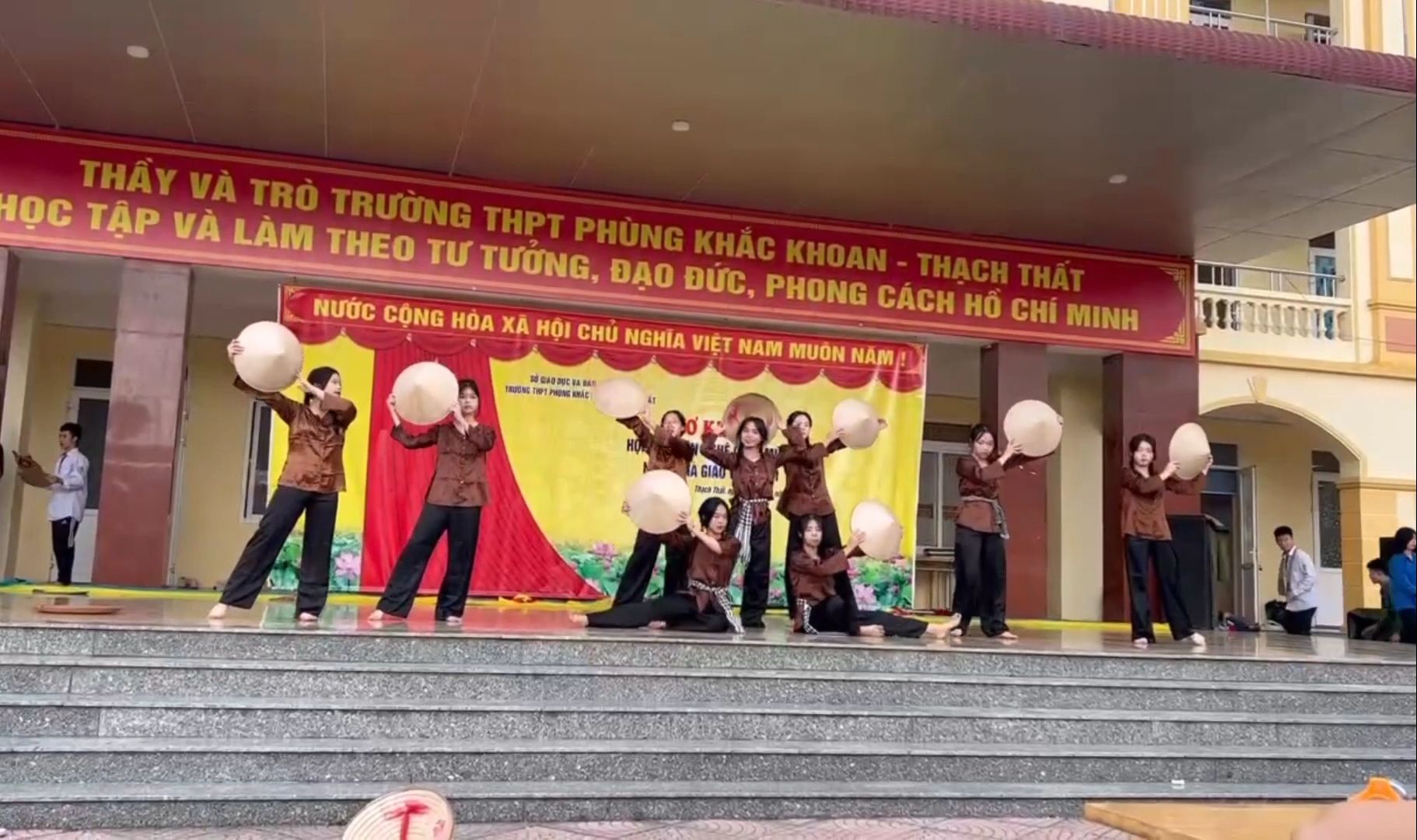 Thị trường bất động sản biến động