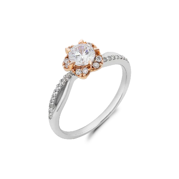 Nhẫn cầu hôn vàng 14K với thiết kế tinh tế và đá CZ