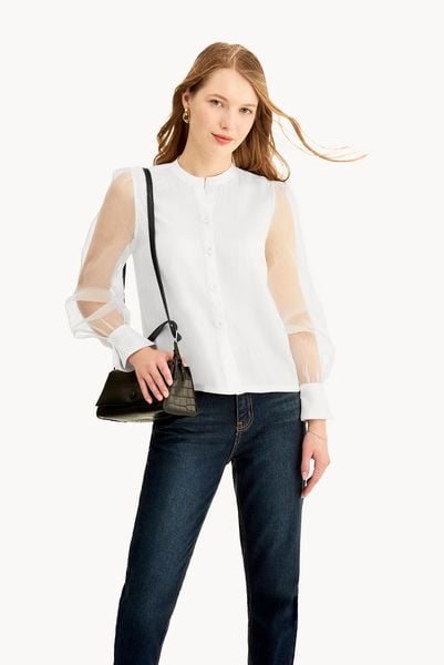 Quần jeans phối áo sơ mi