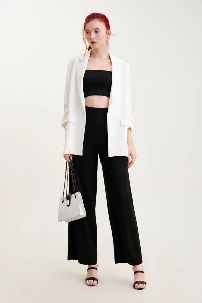 Áo blazer khoác ngoài croptop thời thượng