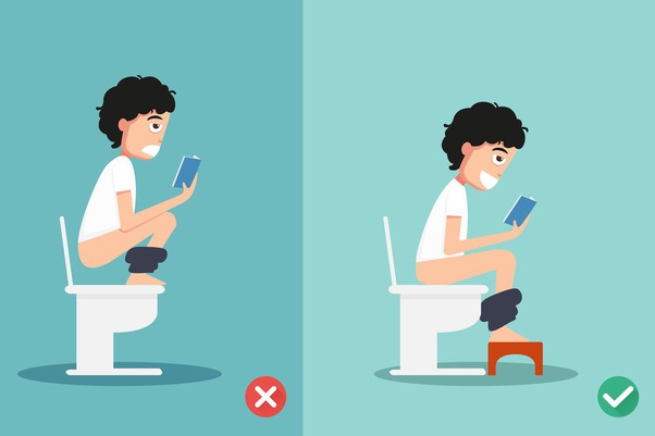Để ghế kê chân khi đi vệ sinh giúp thẳng góc đại tràng