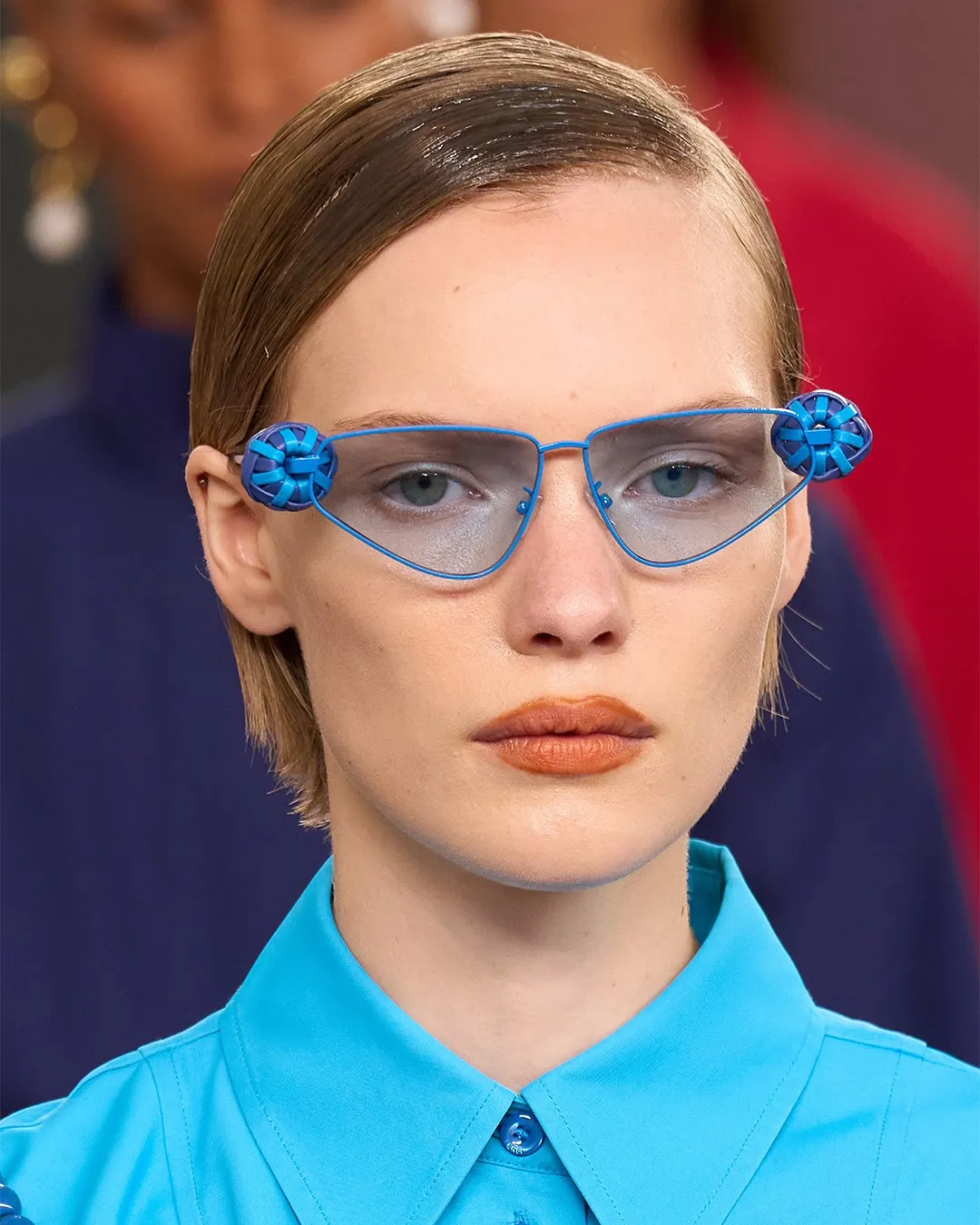 Kính mang hơi thở retro trong BST Xuân-Hè 2026 của Fendi