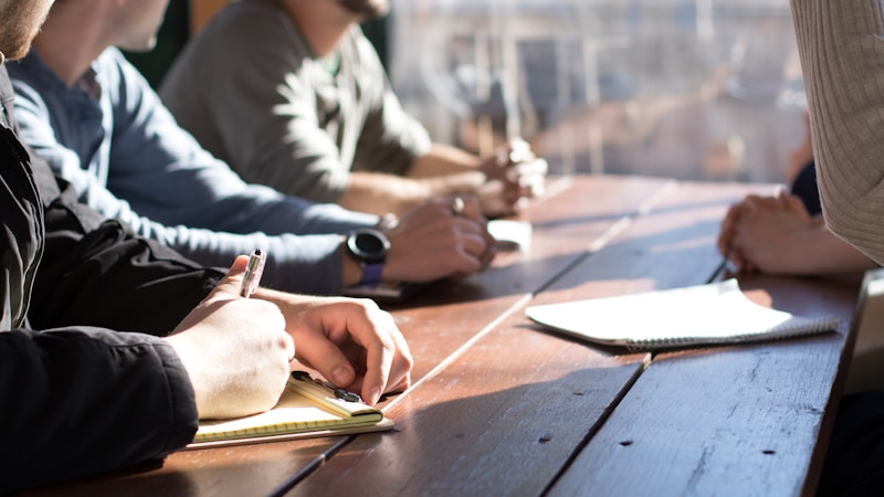 Học viên phân tích bài IELTS