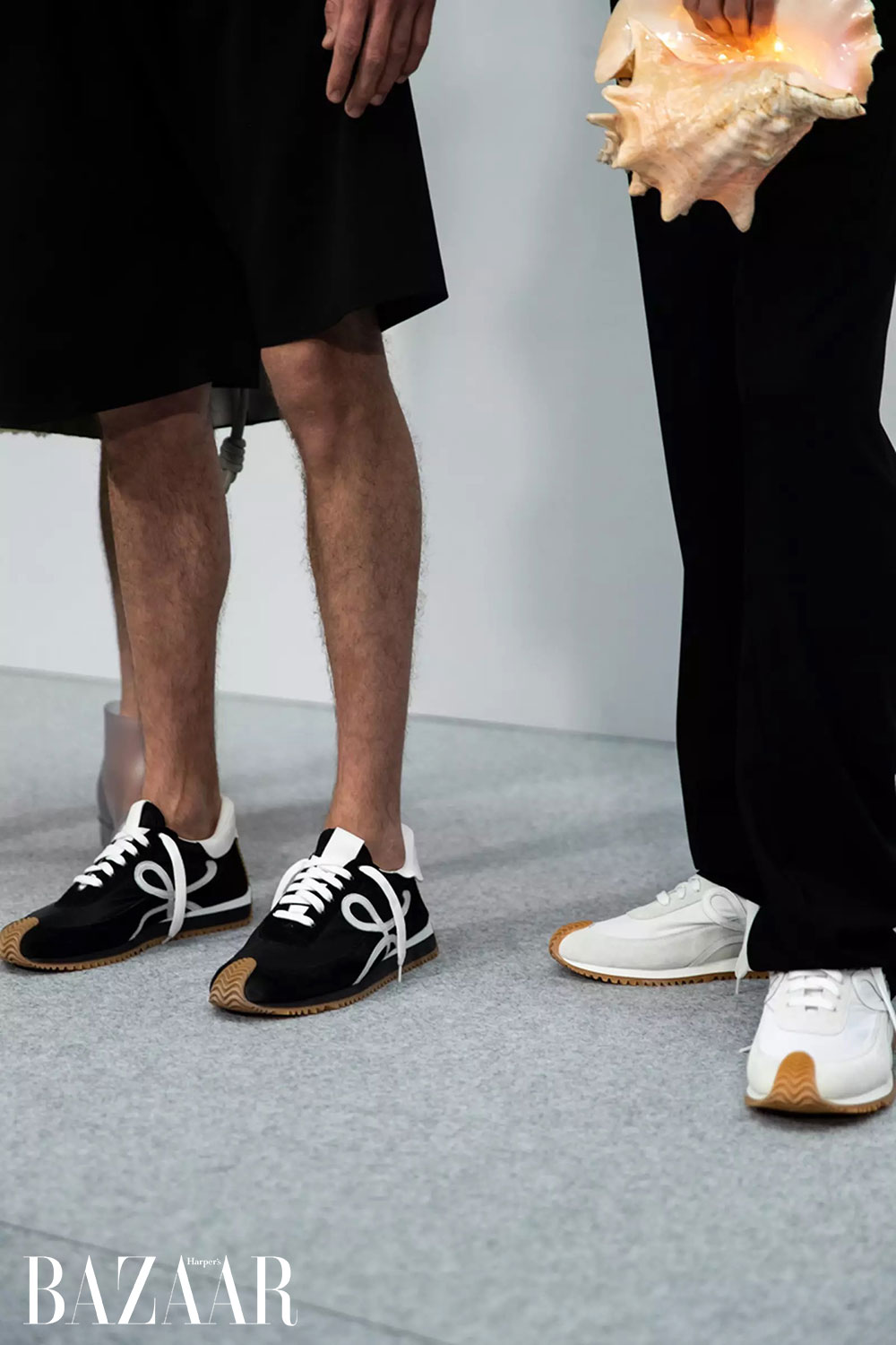 Preppy sành điệu có thể nhấn vào phom ôm và phụ kiện nhỏ