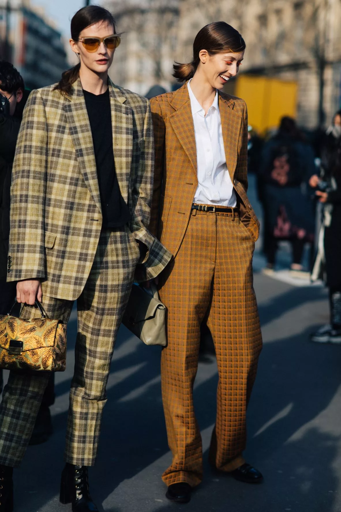 Suit caro nâu