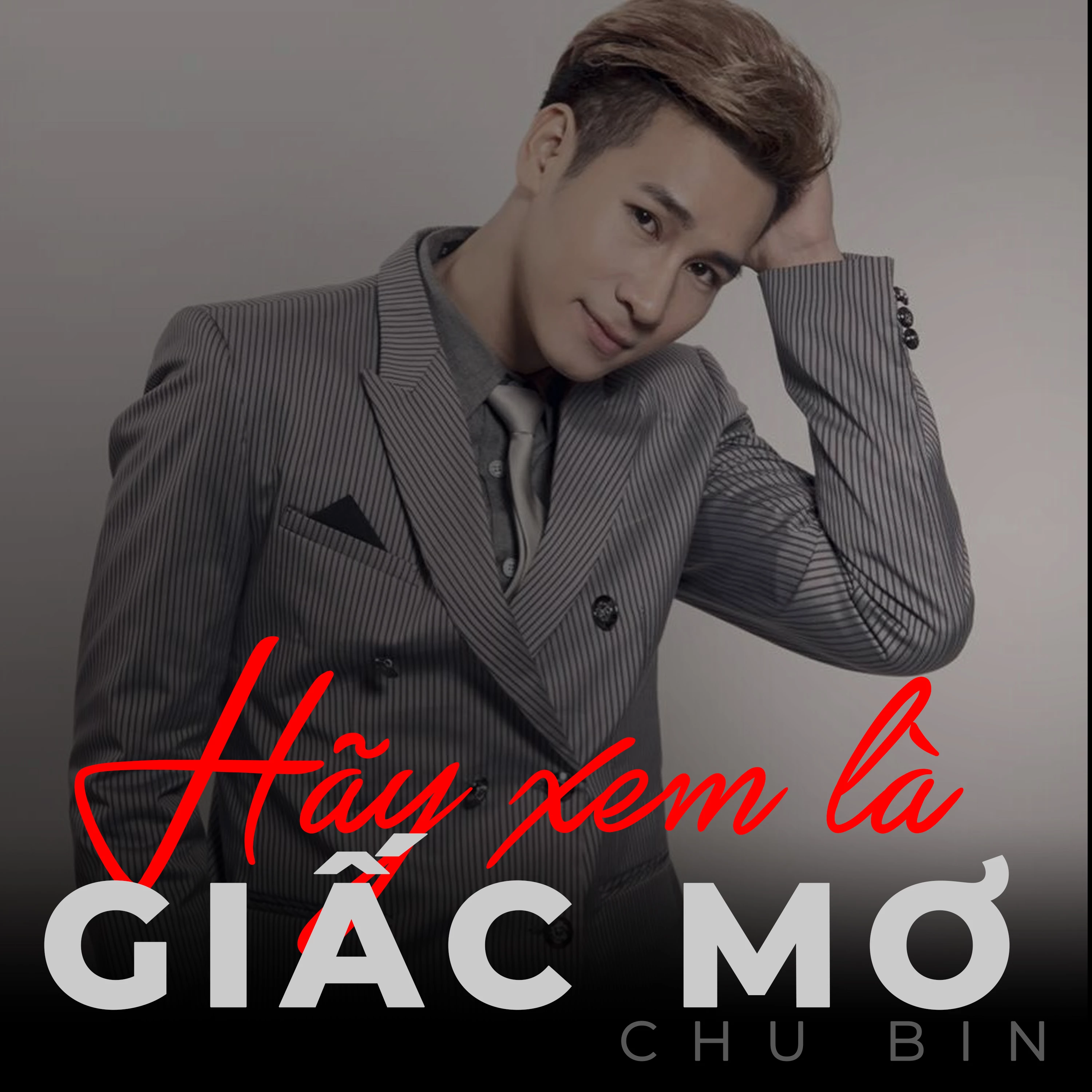 Phối capri với áo sơ mi