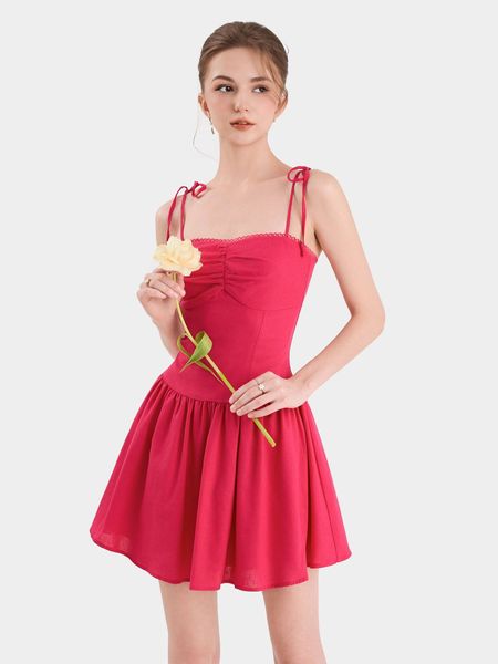 Đầm linen 2 dây nhún ngực viền ren trẻ trung cho các buổi tiệc hè