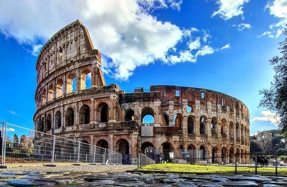 Đấu trường La Mã Colosseum tại Rome
