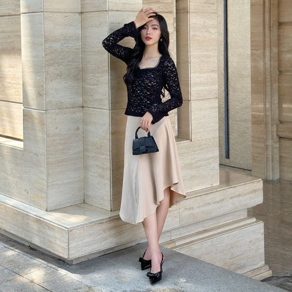 Áo thun ren tay dài phối viền