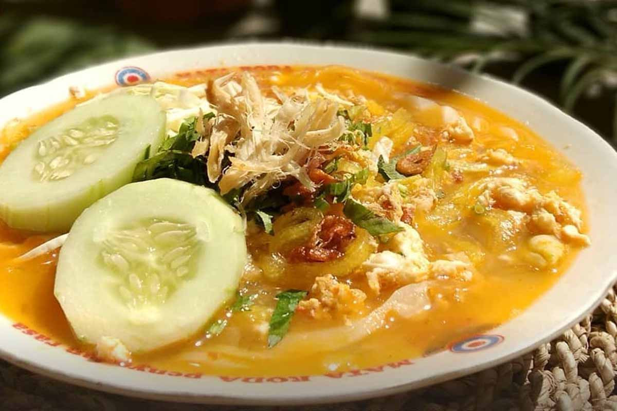 Cửa chính sáng sủa