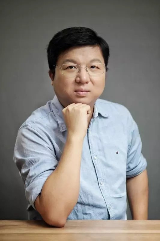 Áo dài ngọc trai ngày xuân