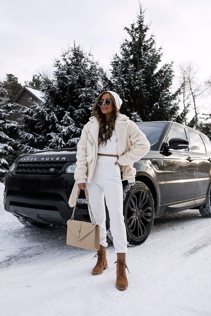 Outfit đơn sắc mùa đông