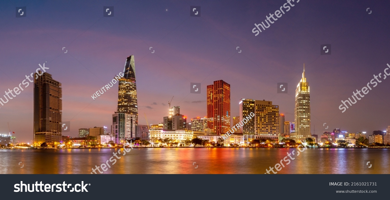 Promenade ven sông khu vực Nam Sài Gòn