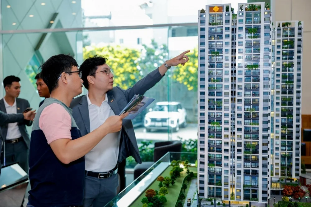 Nhà ở cho người thu nhập trung bình