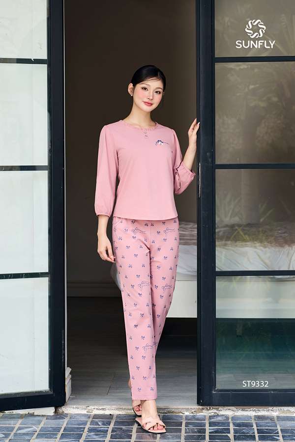 Bi-quyet-phoi-do-mac-o-nha-mac-dep-thoai-mai-3.jpg