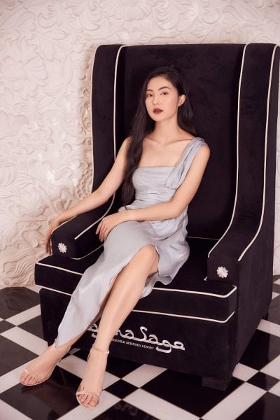 Mẫu đầm dự tiệc trễ vai thanh lịch
