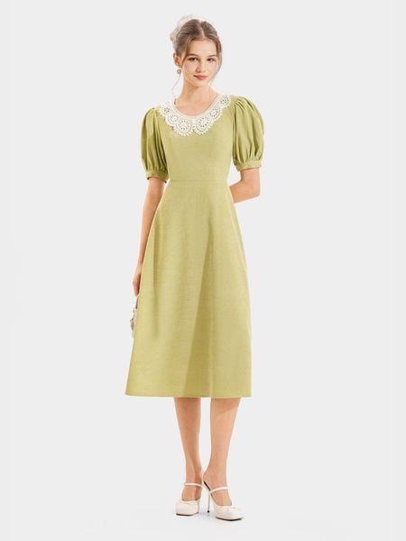 Đầm nhung midi tay phồng cổ tròn phối ren màu vàng bơ