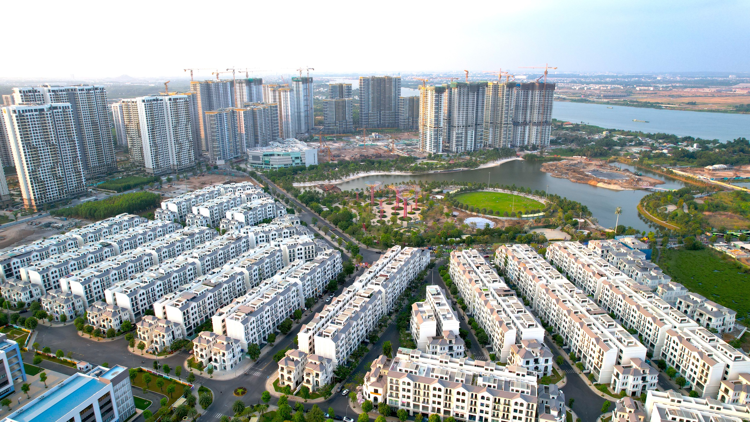 Căn hộ cao tầng TP.HCM