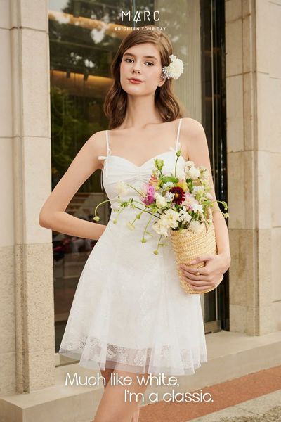 Đầm linen 2 dây nhún ngực viền ren - smocking meets natural fiber