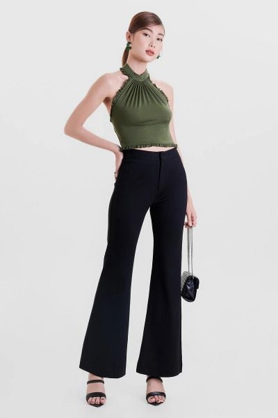 Quần ống loe nữ phối áo cổ yếm