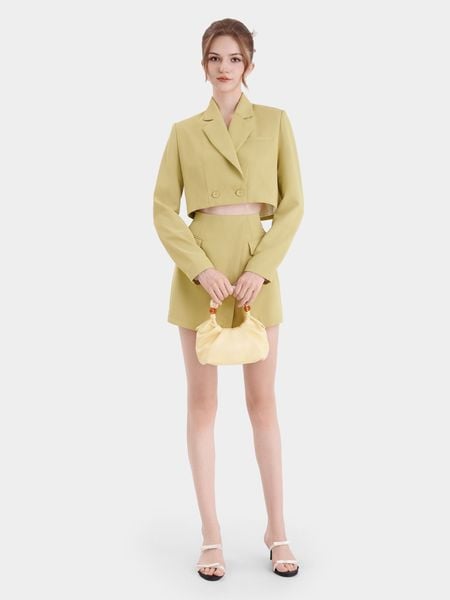 Áo blazer form ngắn tay dài phối túi giả màu xanh bơ