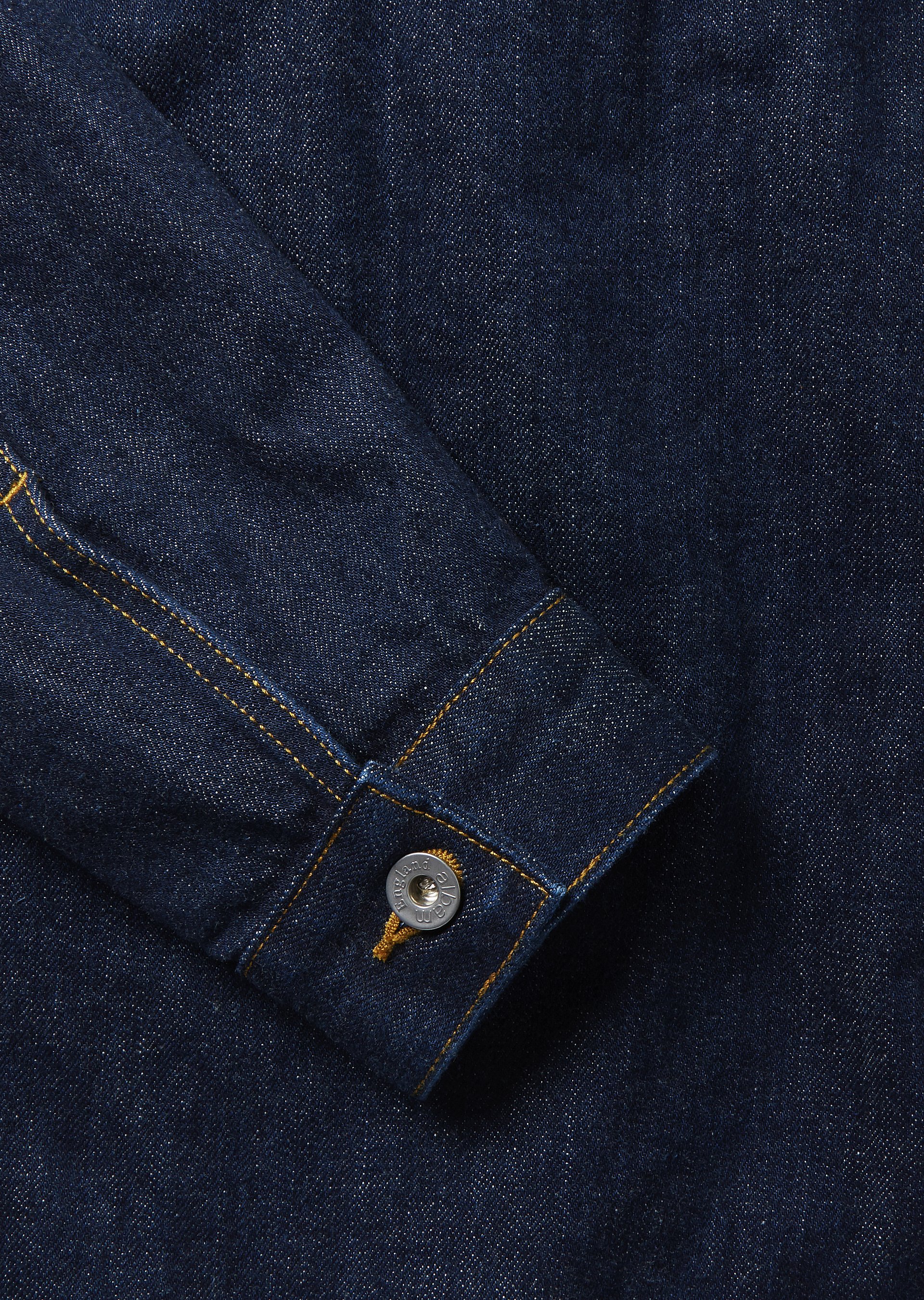 Trang phục denim dày và nặng