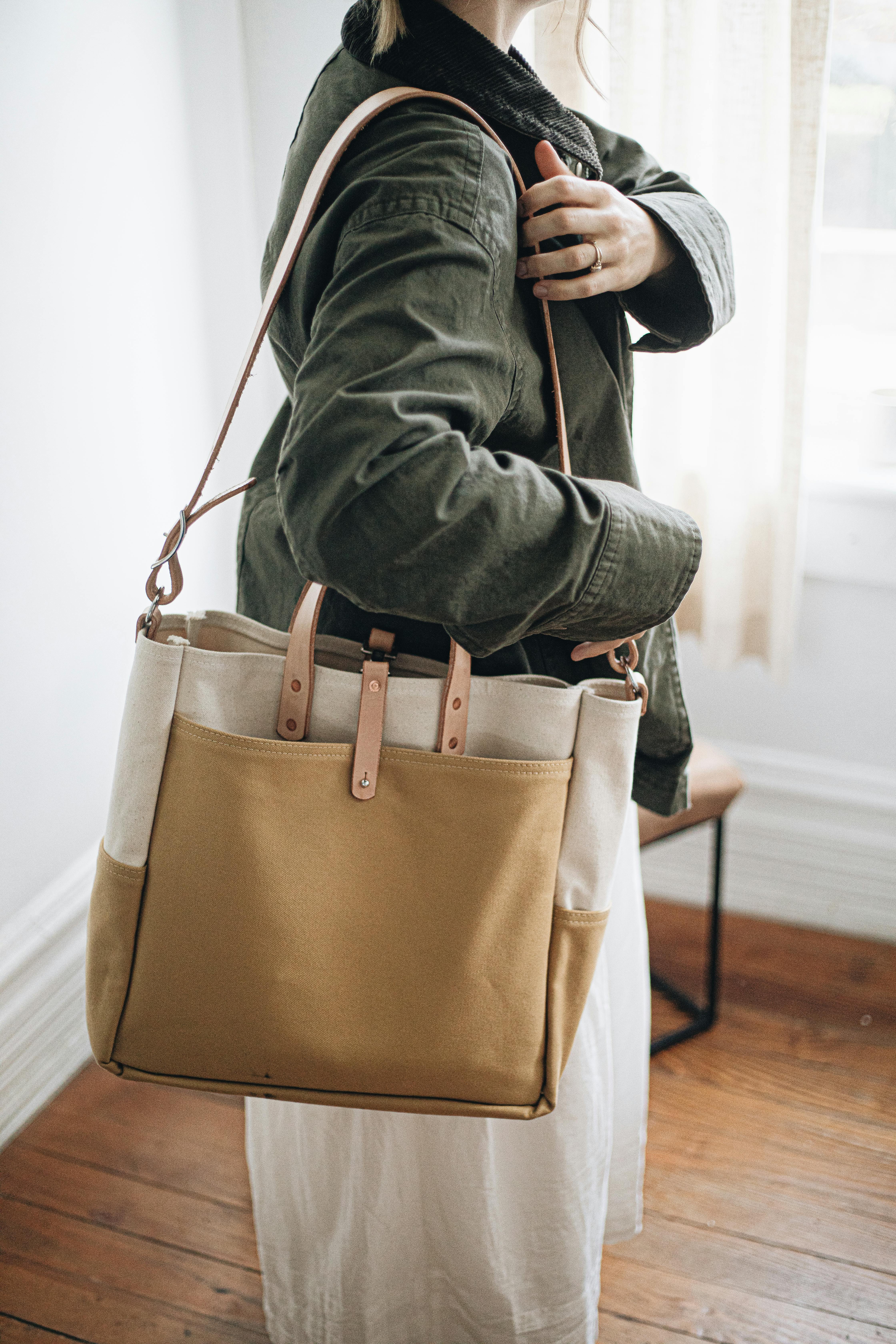 túi tote canvas tối giản cho mùa hè