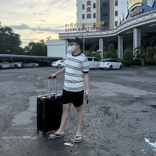 Nội thất gỗ E0 trong căn hộ hiện đại 2026