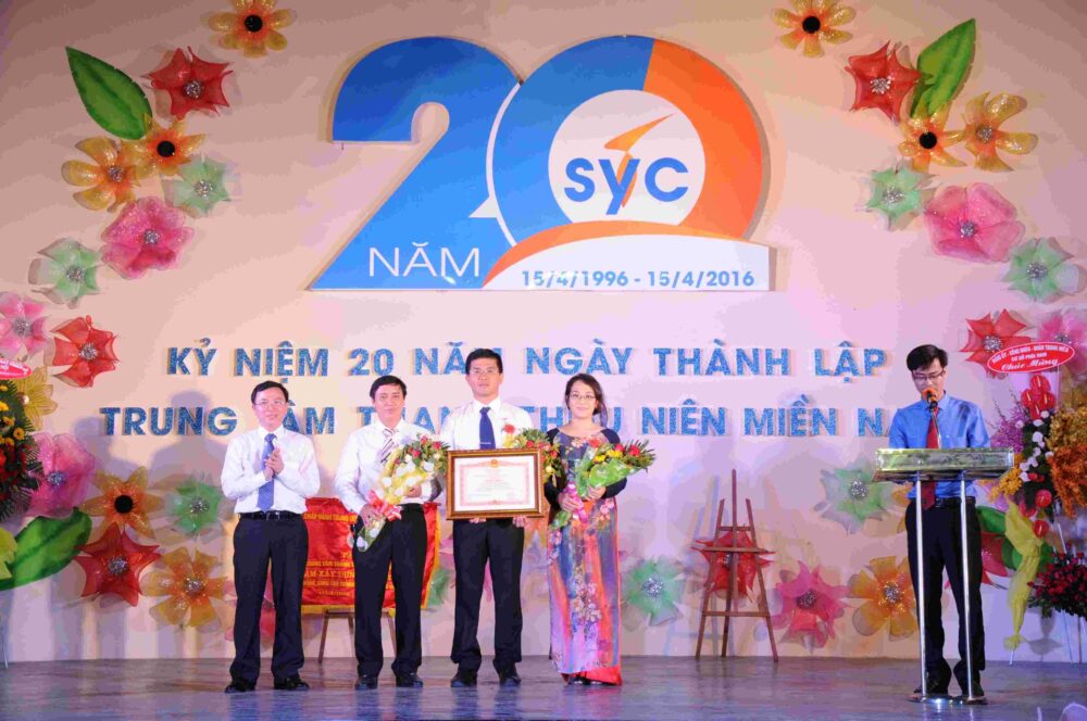 Khái niệm vay dài hạn