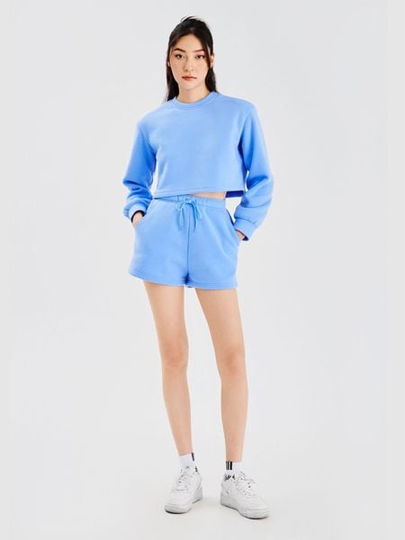 Áo sweater form ngắn