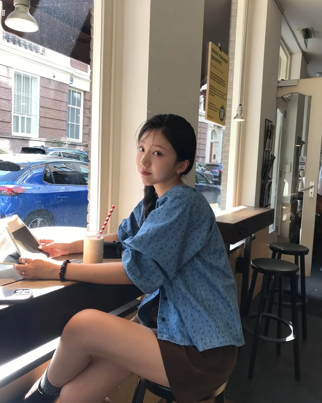 Trang phục xanh dương cho mệnh Mộc