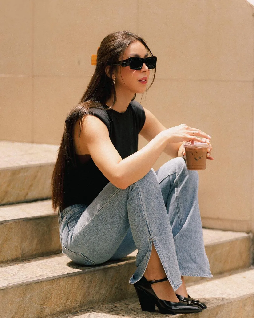 Phối đồ cùng giày Mary Jane