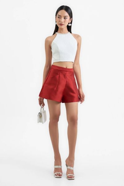 Năng động tuyệt đối khi kết hợp croptop cùng quần đùi