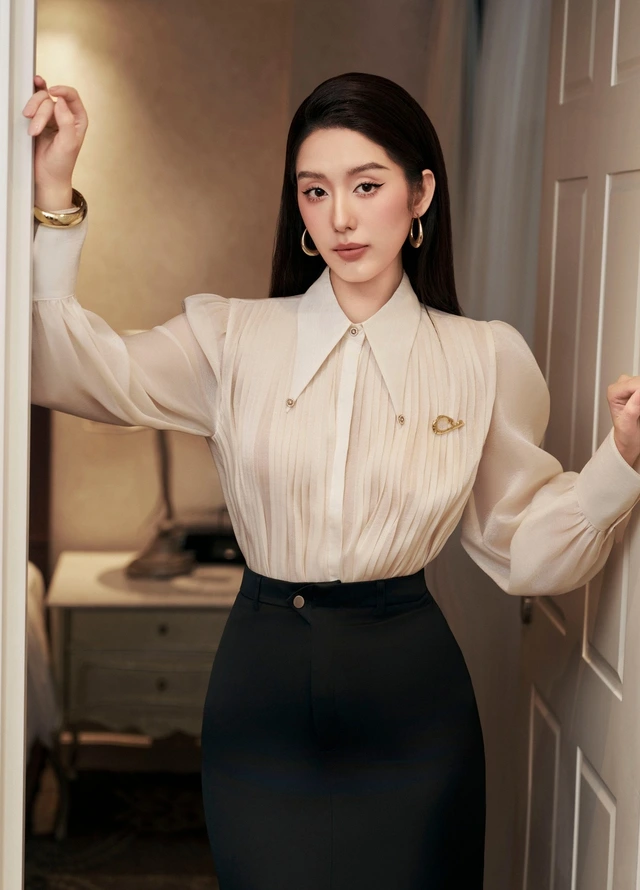 Áo sơ mi xếp ly công sở