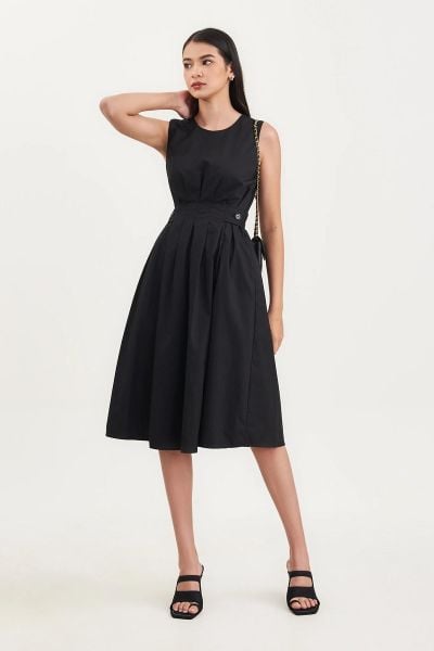 Trang phục black tie sang trọng buổi tối