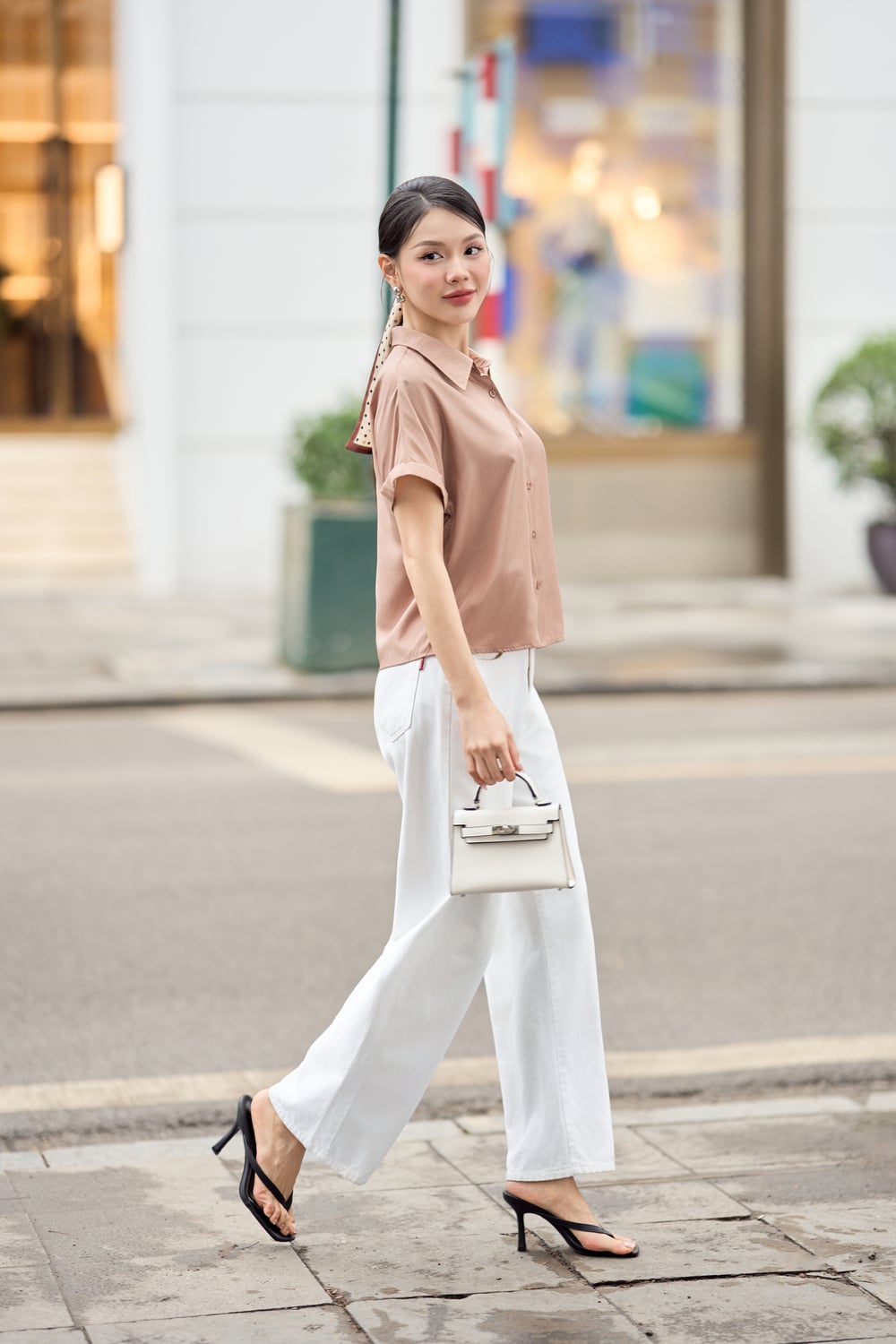 Gợi ý phối đồ office core cho nàng công sở