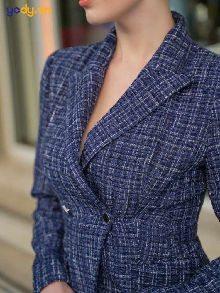 Áo vest dạ nữ là gì? Tại sao lại được yêu thích đến thế?