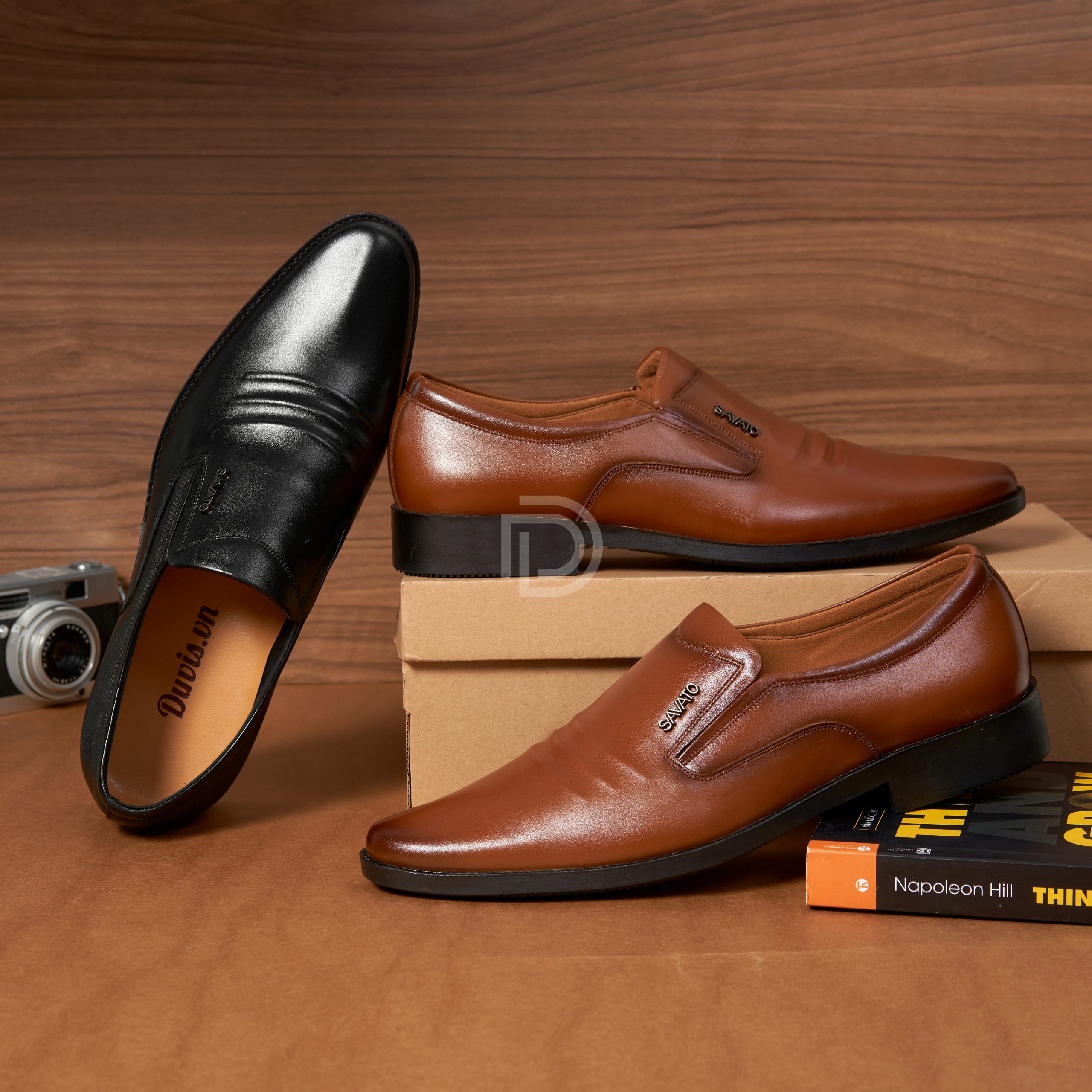 Các kiểu giày công sở phổ biến