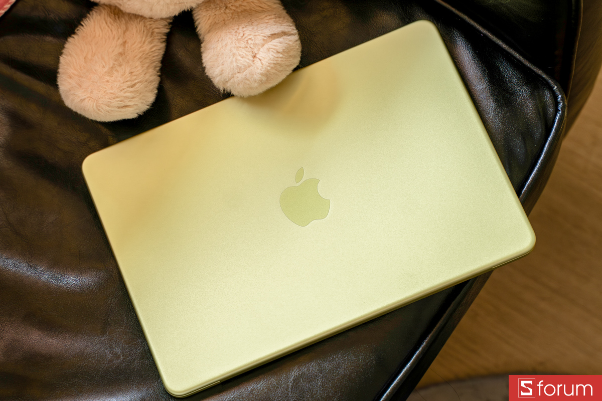 MacBook Neo với thiết kế mỏng nhẹ